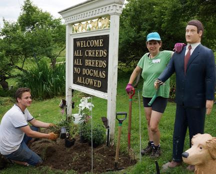 Labor of Love Volunteer Day
